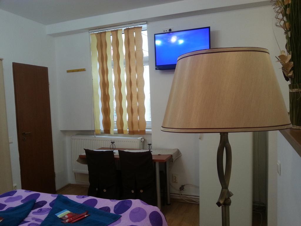 Center Park Apartment كلوج-نابوكا المظهر الخارجي الصورة